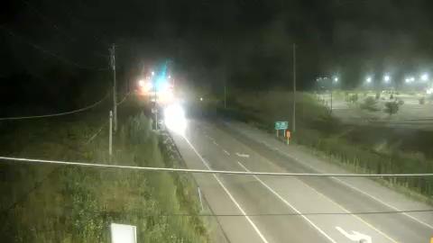 Traffic camera image at 2025-08-04 02:40:58