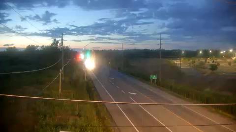 Traffic camera image at 2025-08-25 00:25:59