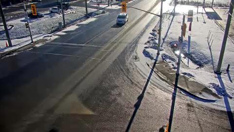 Traffic camera image at 2024-12-21 15:36:35