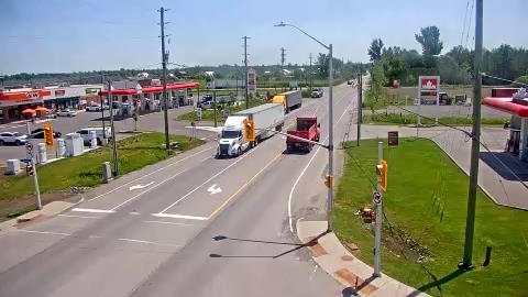 Traffic camera image at 2025-06-30 17:26:22