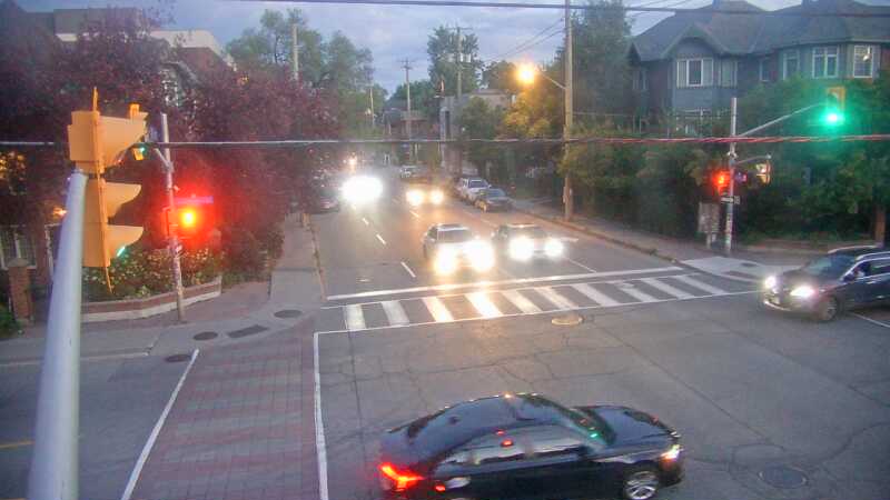 Traffic camera image at 2025-08-25 00:11:02