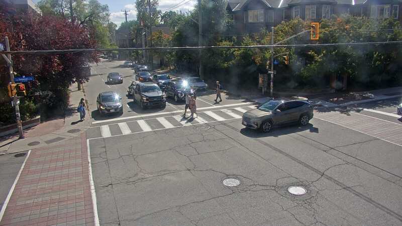Traffic camera image at 2025-09-14 17:21:04