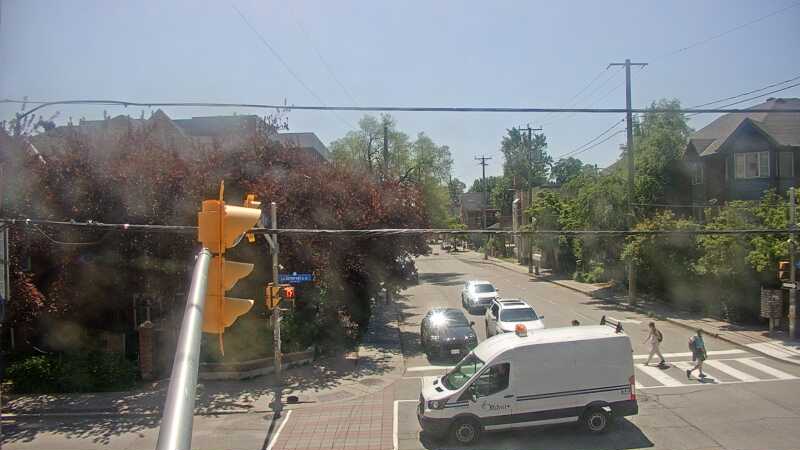 Traffic camera image at 2025-06-30 15:56:05