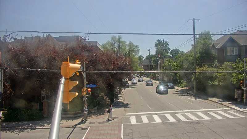 Traffic camera image at 2025-06-30 16:51:03