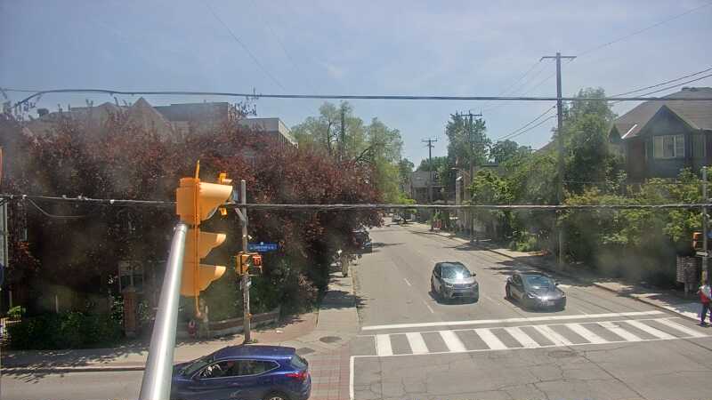 Traffic camera image at 2025-06-30 17:21:15