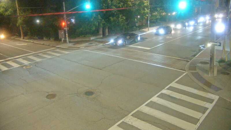 Traffic camera image at 2025-07-02 04:00:55