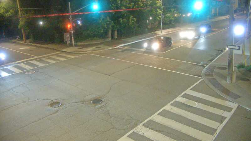 Traffic camera image at 2025-07-02 04:10:55