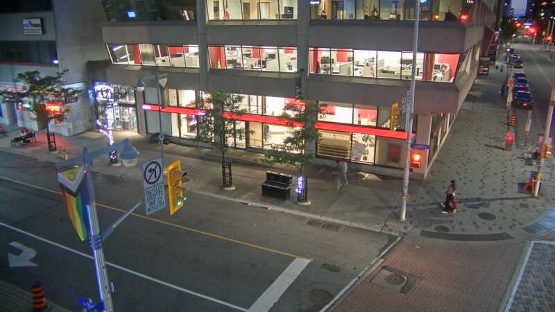 Traffic camera image at 2025-08-25 00:25:59