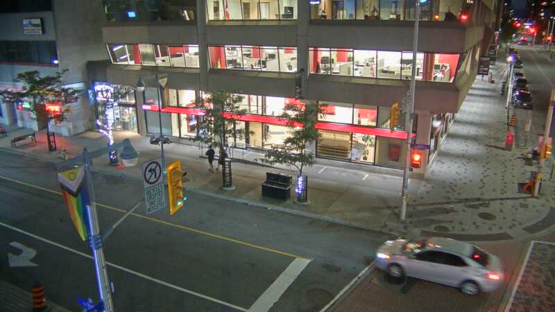 Traffic camera image at 2025-08-25 00:41:03