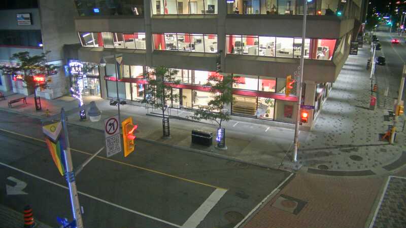 Traffic camera image at 2025-08-25 04:06:02