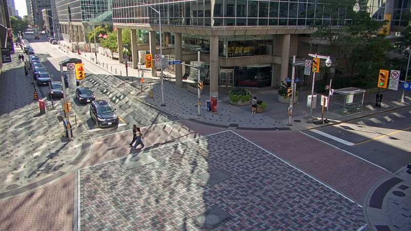Traffic camera image at 2025-09-14 18:11:07