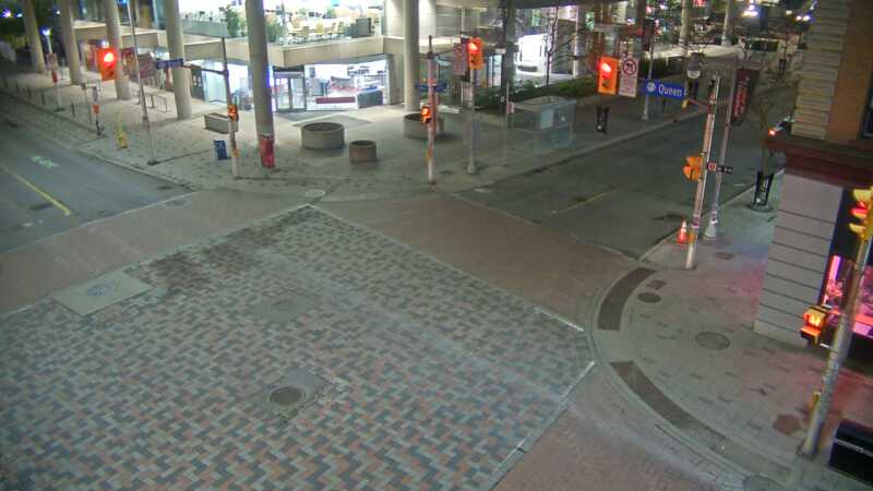 Traffic camera image at 2025-05-09 05:36:22