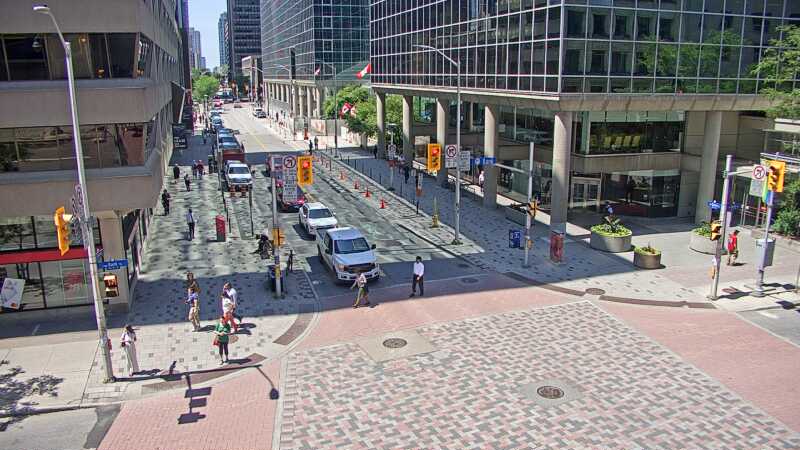 Traffic camera image at 2025-06-30 16:11:10
