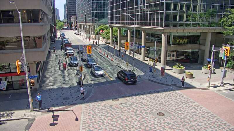 Traffic camera image at 2025-06-30 16:31:14