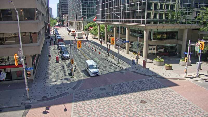 Traffic camera image at 2025-06-30 16:46:09
