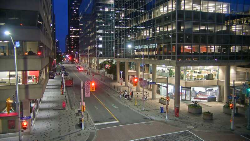 Traffic camera image at 2025-07-06 01:31:08