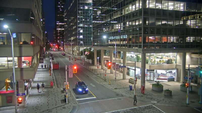 Traffic camera image at 2025-07-06 01:40:57