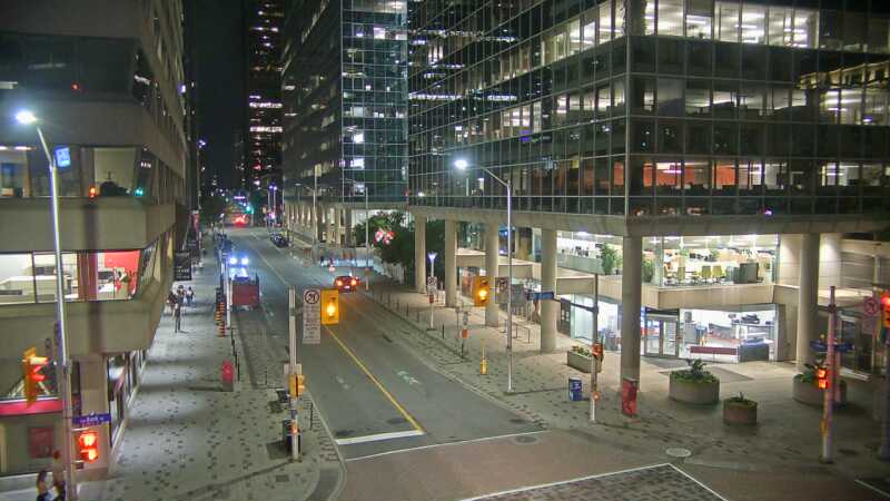 Traffic camera image at 2025-07-06 02:16:01