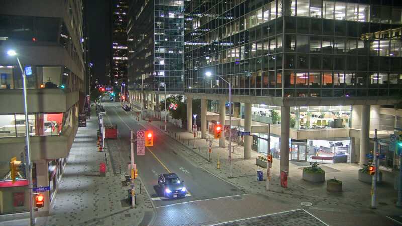 Traffic camera image at 2025-07-06 02:37:26