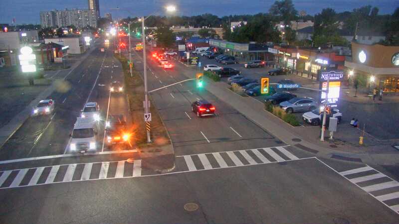 Traffic camera image at 2025-08-25 00:15:13