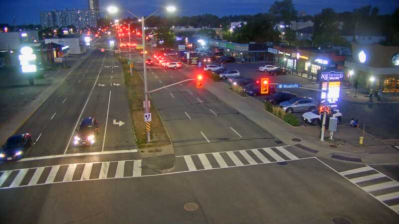 Traffic camera image at 2025-08-25 00:20:12