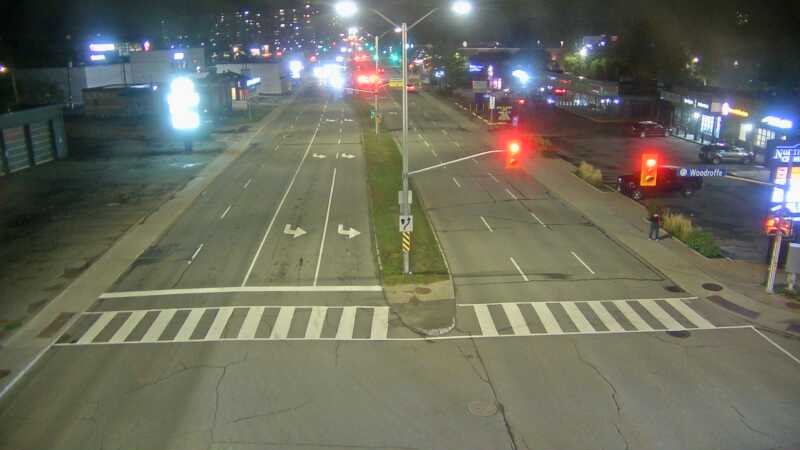 Traffic camera image at 2025-09-05 01:00:46