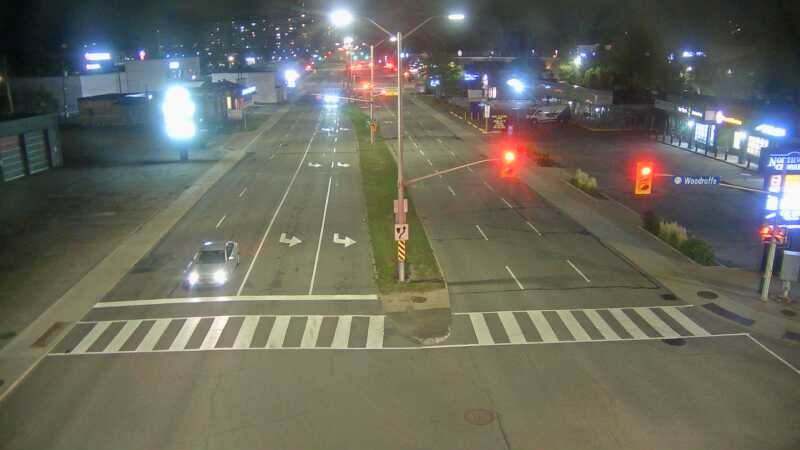 Traffic camera image at 2025-09-08 02:35:22