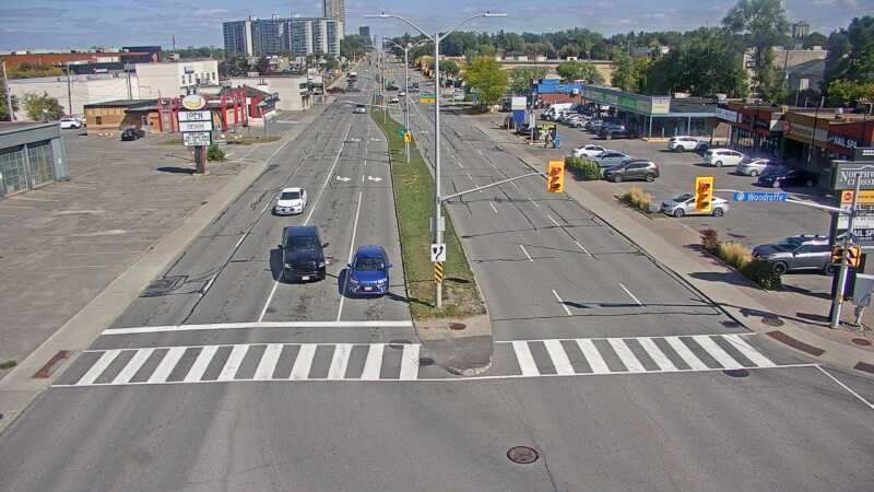 Traffic camera image at 2025-09-14 17:40:10