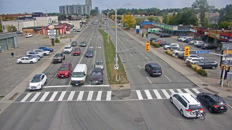 Traffic camera image at 2025-09-18 16:55:12