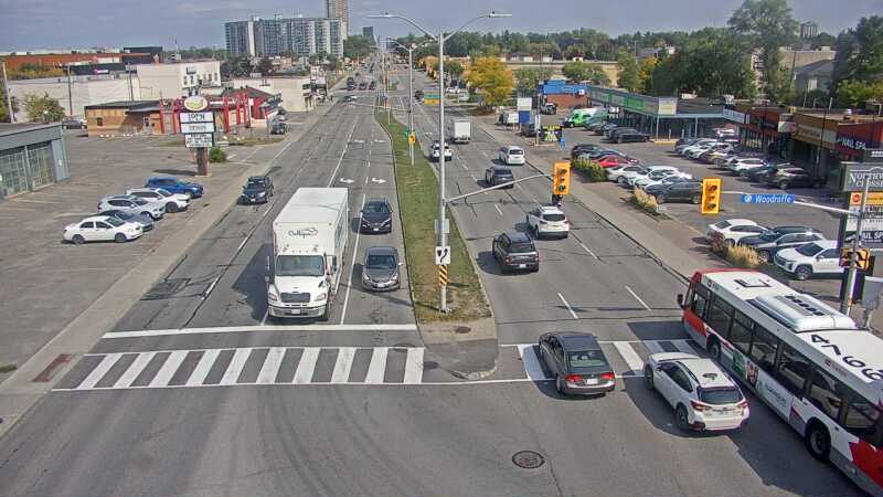 Traffic camera image at 2025-09-18 17:30:12