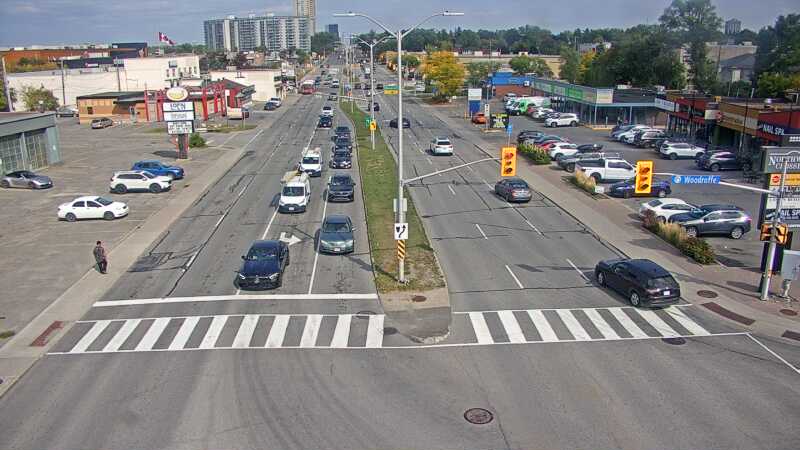 Traffic camera image at 2025-09-18 18:20:12