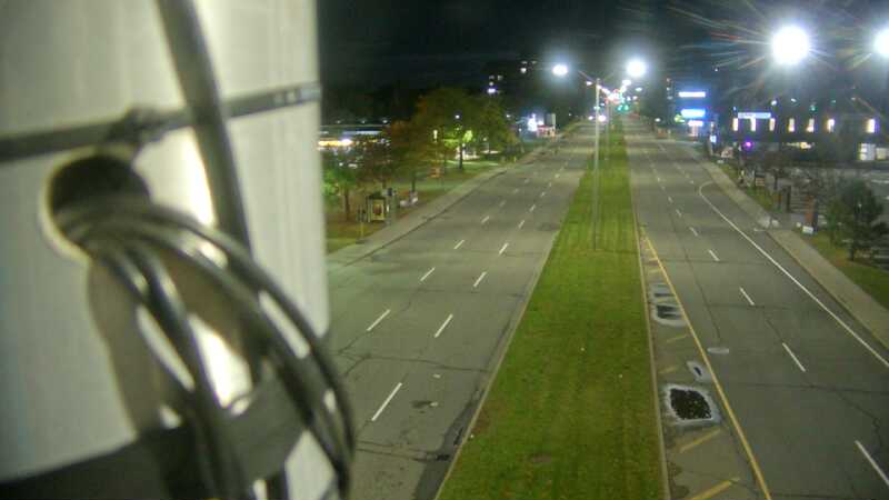 Traffic camera image at 2024-10-16 07:35:31