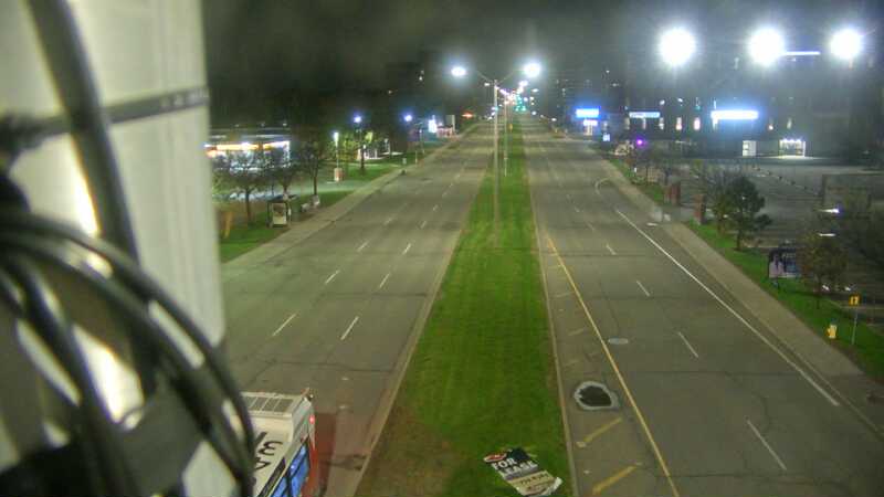 Traffic camera image at 2025-05-09 06:30:07