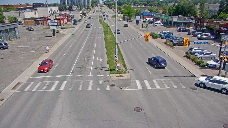 Traffic camera image at 2025-06-30 17:05:17