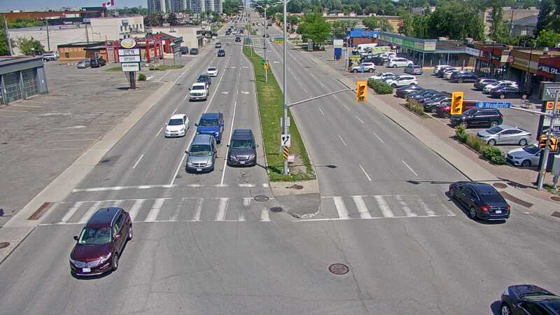 Traffic camera image at 2025-06-30 17:50:12