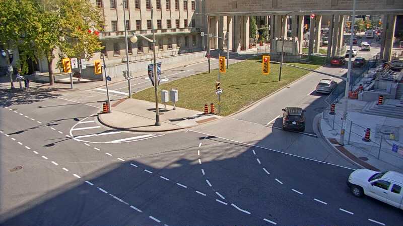 Traffic camera image at 2025-09-14 17:11:09
