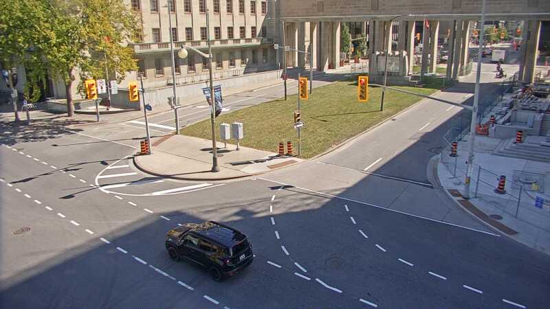 Traffic camera image at 2025-09-14 17:16:09