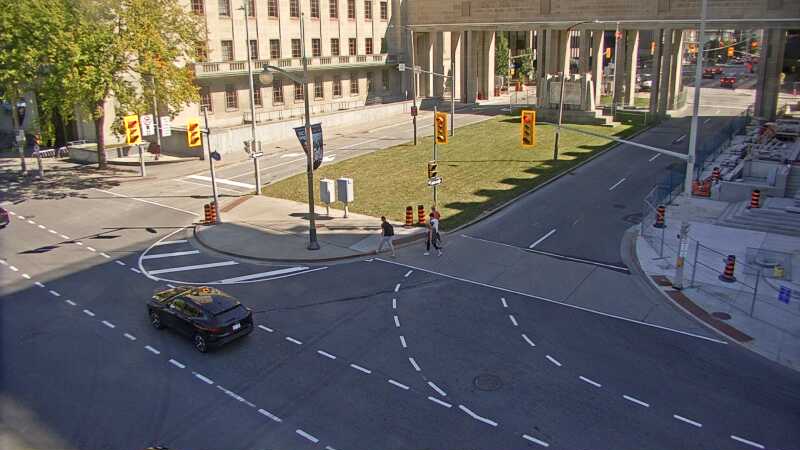 Traffic camera image at 2025-09-14 18:06:15