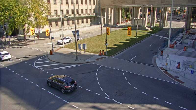 Traffic camera image at 2025-09-14 18:16:08