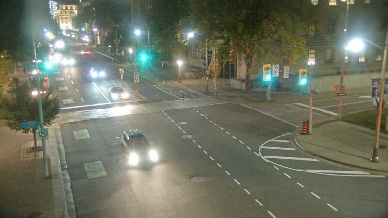 Traffic camera image at 2025-09-18 00:01:02