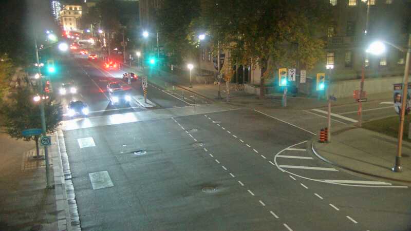 Traffic camera image at 2025-09-18 00:21:02