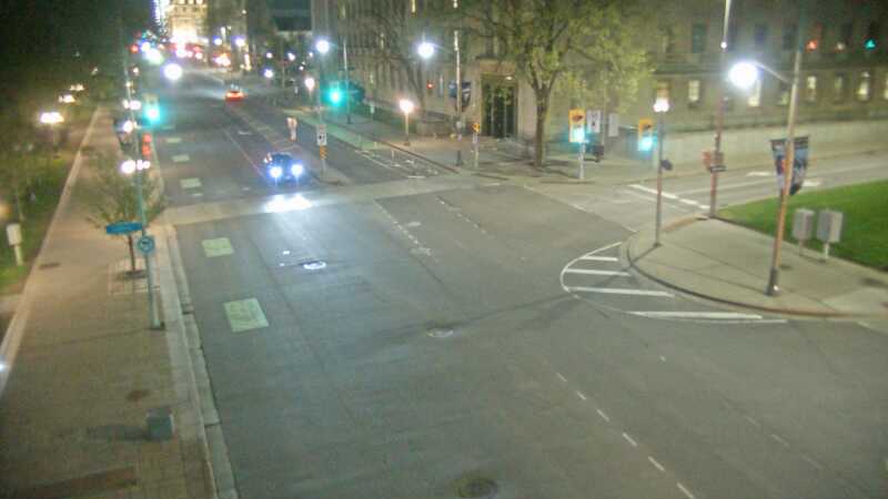Traffic camera image at 2025-05-09 05:55:43