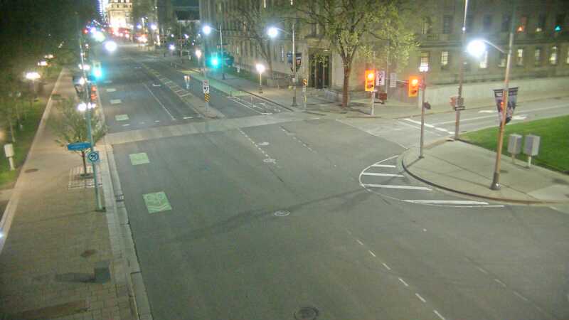 Traffic camera image at 2025-05-09 06:15:48