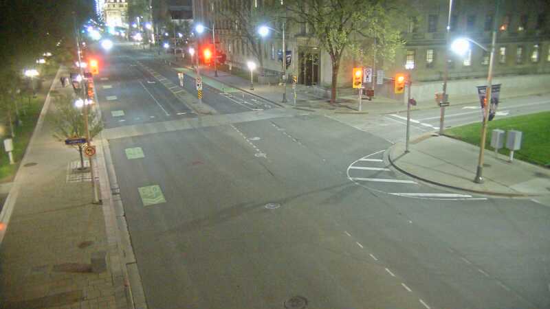 Traffic camera image at 2025-05-09 06:20:53