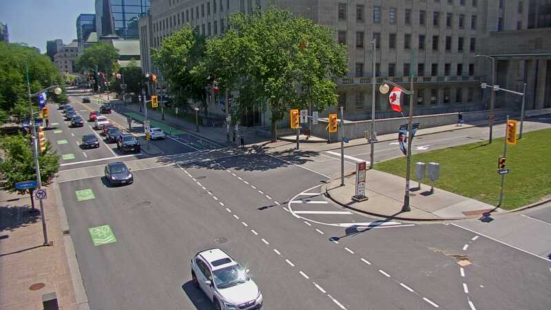 Traffic camera image at 2025-06-30 15:46:07