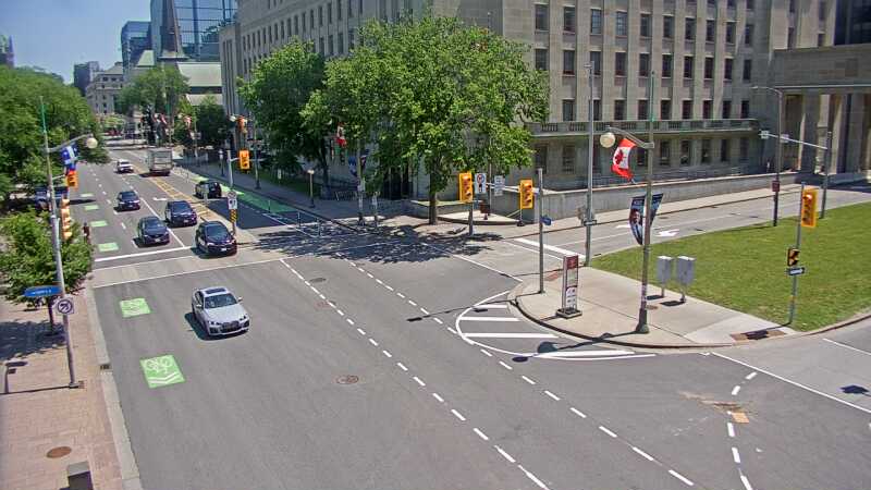 Traffic camera image at 2025-06-30 16:31:14