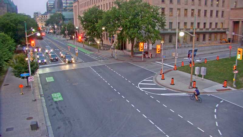 Traffic camera image at 2025-07-31 00:36:02