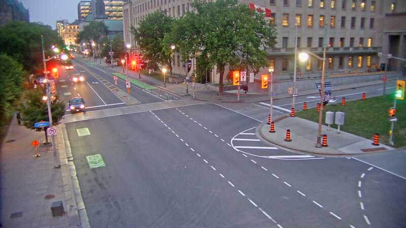 Traffic camera image at 2025-07-31 00:46:06