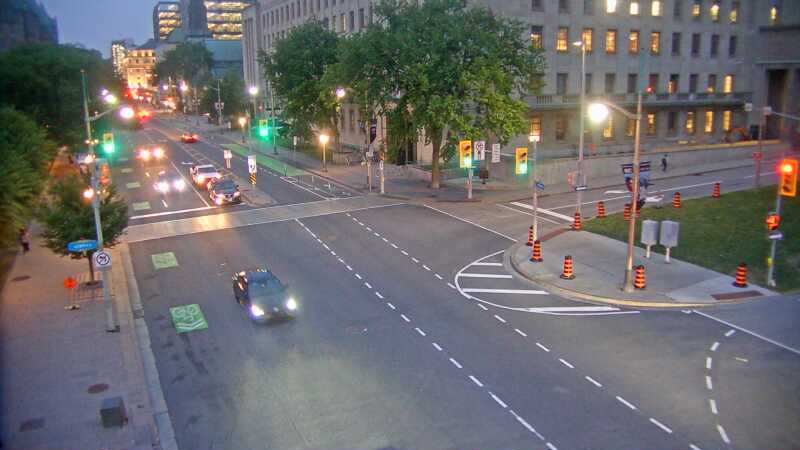 Traffic camera image at 2025-07-31 00:51:00