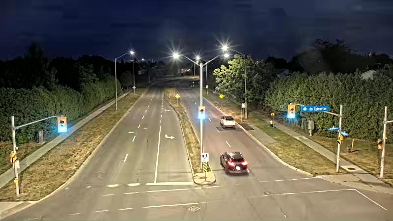 Traffic camera image at 2025-08-25 00:41:03